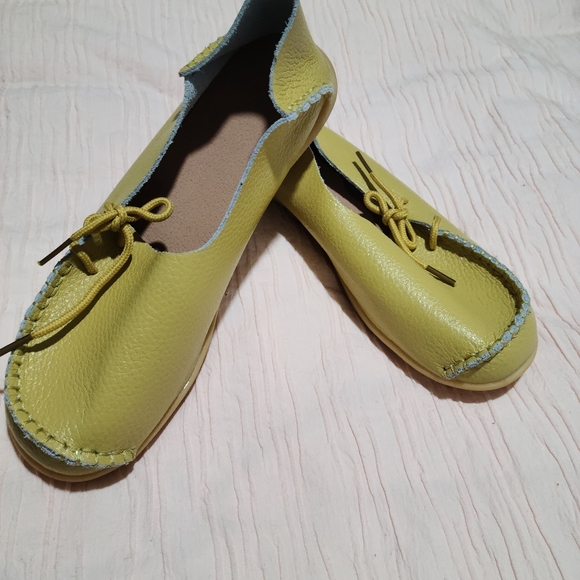 Yellow Leather Slip Ons EU 38 - Picture 5 of 6
